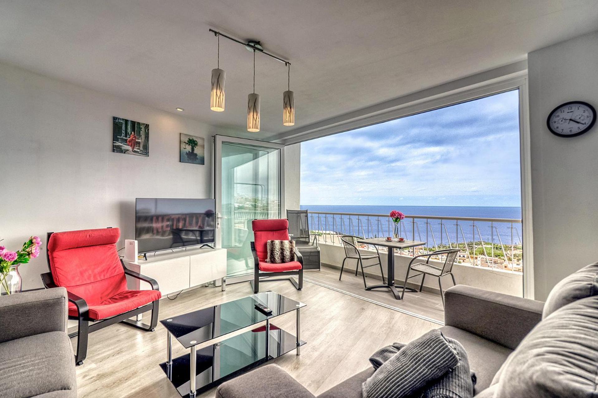 Central Modern Apartment With Private Parking & Ocean View & Coffee Corner إيكود ذي لوس فينوس المظهر الخارجي الصورة