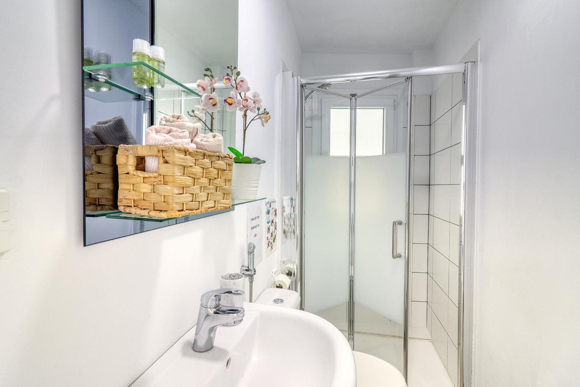Central Modern Apartment With Private Parking & Ocean View & Coffee Corner إيكود ذي لوس فينوس المظهر الخارجي الصورة