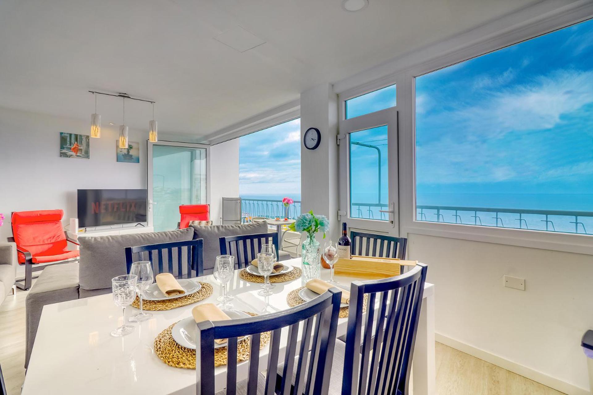 Central Modern Apartment With Private Parking & Ocean View & Coffee Corner إيكود ذي لوس فينوس المظهر الخارجي الصورة